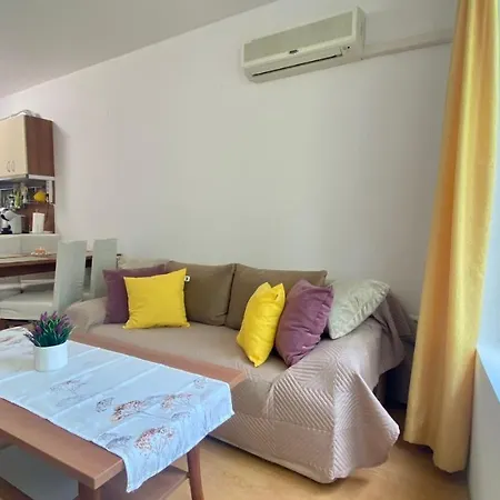 Apartment Bratanov Yassen Vilage *