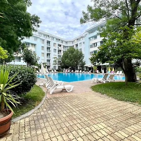 Bratanov Yassen Vilage * Słoneczny Brzeg