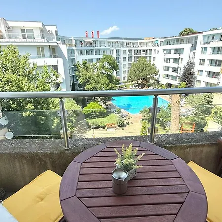 Apartament Bratanov Yassen Vilage