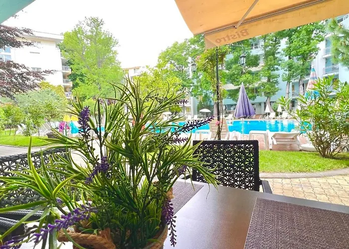 Bratanov Yassen Vilage Apartament